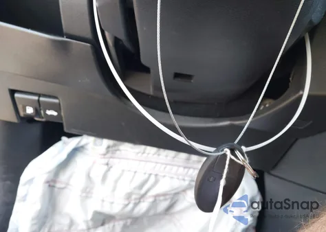 2018 Nissan Kicks Sr z USA, uszkodzony, nr VIN 3N1CP5CU0JL544039